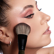Load image into Gallery viewer, Rose and Ben Beauty : C41 Blush Brush
