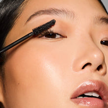 Load image into Gallery viewer, Fenty Beauty Hella Thicc Volumizing Mascara : Cuz I’m Black