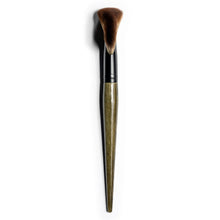 Load image into Gallery viewer, Rose and Ben Beauty : C40.5 Bronzer Brush
