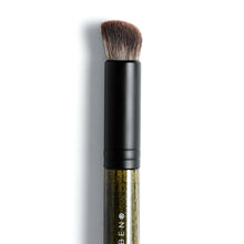 Load image into Gallery viewer, Rose and Ben Beauty : D2 Complexion Brush