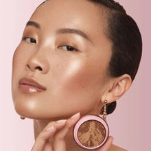 Load image into Gallery viewer, DIBS Beauty GlowBounce Highlighter : Sunlit Glow