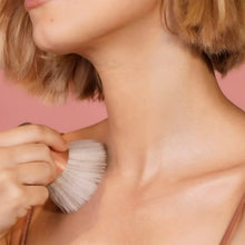 Load image into Gallery viewer, Patrick Ta : Artistry Body Brush