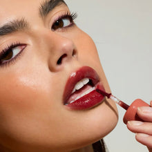 Load image into Gallery viewer, Persona Cosmetics Cloudtint Lip Gloss Stain : Cider