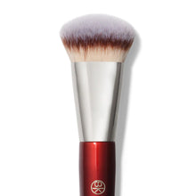 Load image into Gallery viewer, BK Beauty : 115 Medium Contoured Foundation Brush