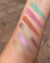 Load image into Gallery viewer, Danessa Myricks : Mini Pastel Dream Freedom Palette