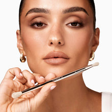 Load image into Gallery viewer, Patrick Ta : Dual Ended Eyeshadow Brush