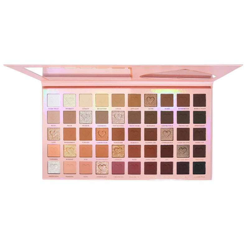 P. Louise Eyeshadow Palette : Wedding Wish XL