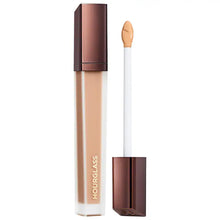 Load image into Gallery viewer, Hourglass Cosmetics Vanish™ Airbrush Concealer : Apricot